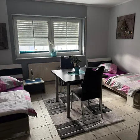 For 2 People Zimmervermietung Lang * Riedstadt